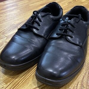 Deer Stags Blazing Boys Dress Shoes Size 5